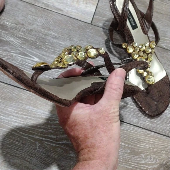 White House Black Market brown leather python print sandals. Size 8.5. mint - Picture 7 of 12